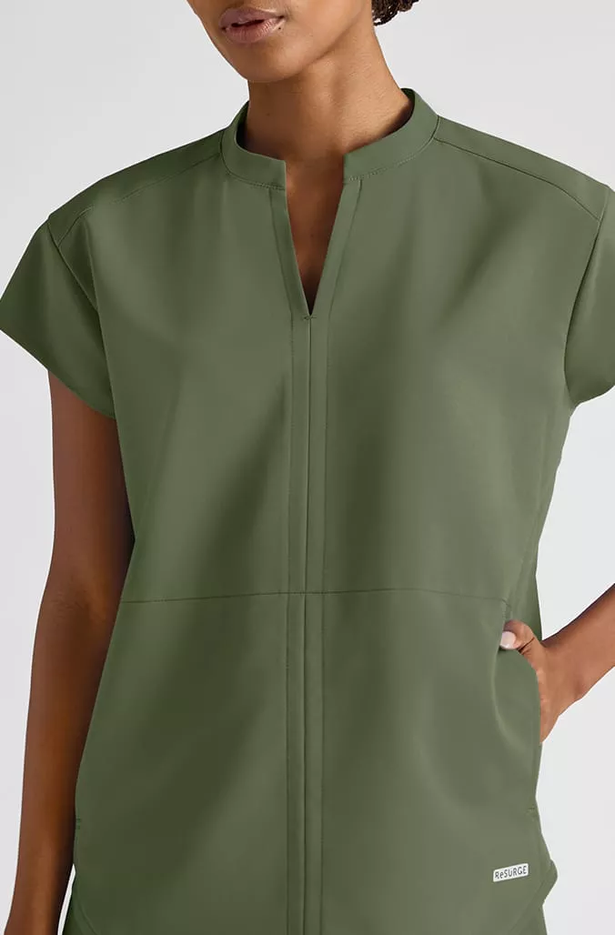 ReSurge Skye Dolman Women&rsquo;s Scrub Top