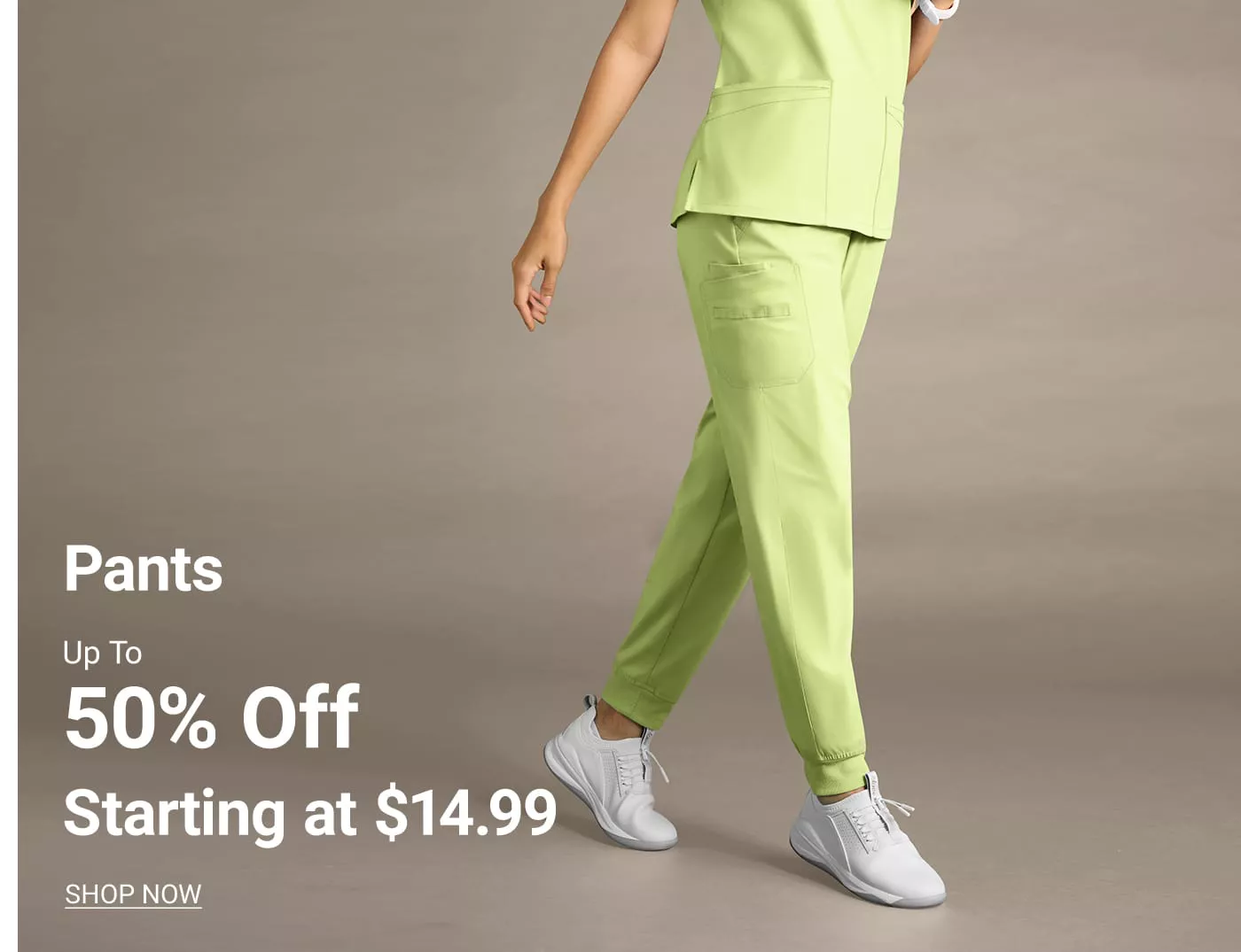 Pantalones m&eacute;dicos en venta desde $14.99