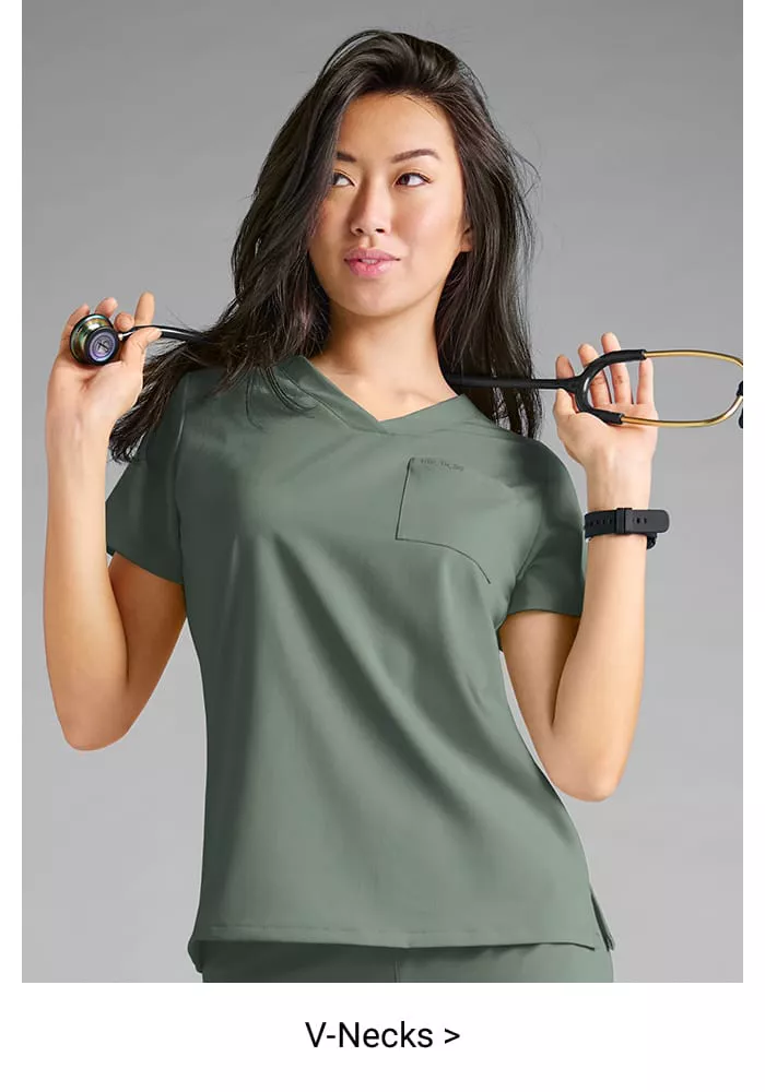 Women&rsquo;s V-Neck Scrub Tops 