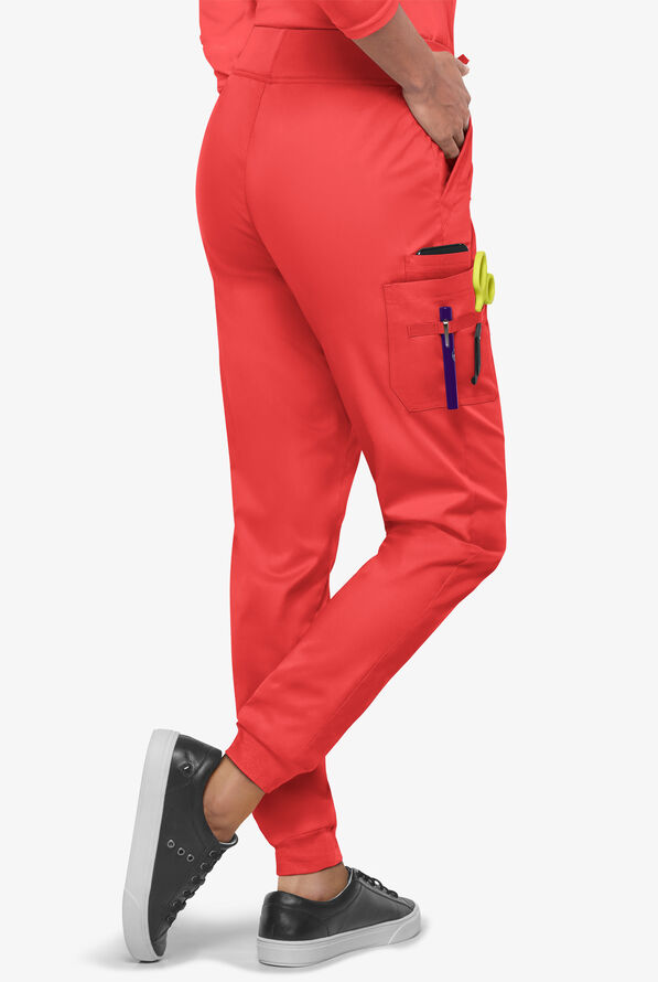 Pantal&oacute;n m&eacute;dico Butter-Soft STRETCH estilo cargo jogger con 5 bolsillos para mujer - Radiant Red - 4