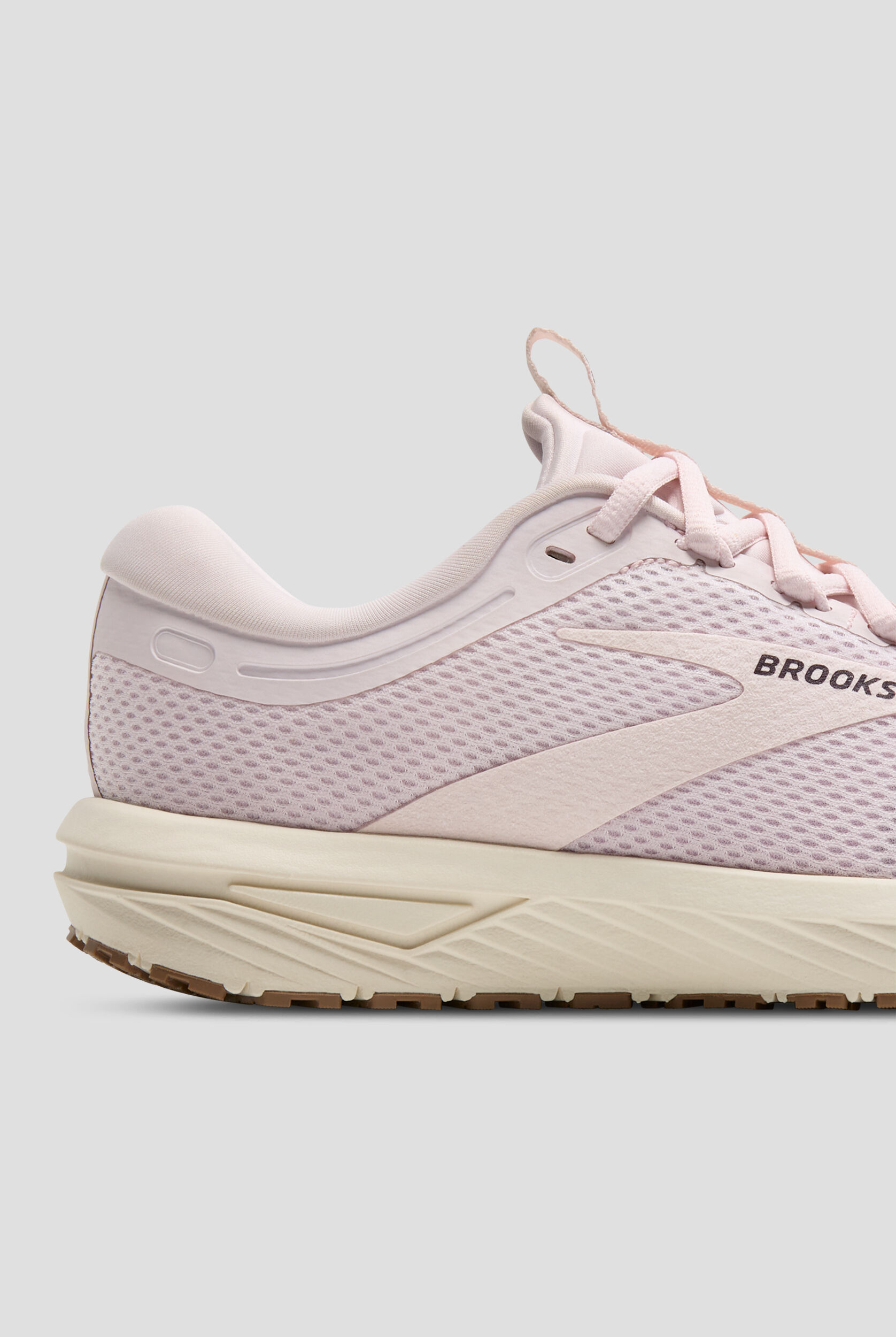 Brooks Women's Revel 7 Orchid Ice /Thistle /Portabella Athletic