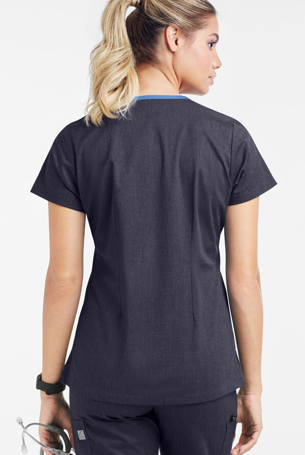 Blusa médica UA Butter-Soft STRETCH Active con cuello en V redondeado y 4 bolsillos para mujer - Indigo Denim/Silver/Ceil - 2