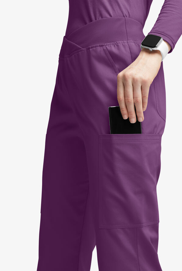 Pantalón médico Butter-Soft Originals Tall de tiro medio y cintura cruzada con piernas anchas y 7 bolsillos para mujer - Eggplant - 2
