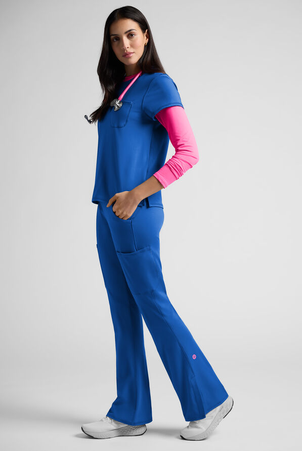 Pantal&oacute;n m&eacute;dico Med Couture Amp Knit STRETCH estilo yoga con piernas acampanadas y 5 bolsillos para mujer - Royal - 2