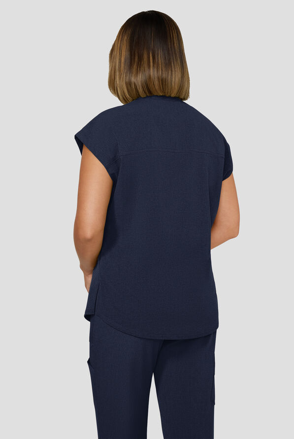 Blusa m&eacute;dica koi Solis Catrin STRETCH con cuello en V con cremallera y tapeta en contraste y 1 bolsillo para mujer - Navy - 3