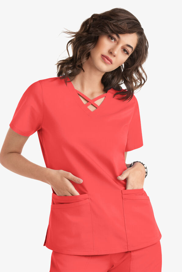 Blusa m&eacute;dica UA Butter-Soft STRETCH con lazos entrecruzados y 4 bolsillos para mujer - Radiant Red - 5