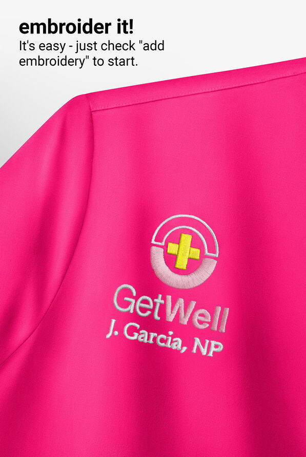 Blusa m&eacute;dica Med Couture Touch STRETCH con cuello en V, paneles laterales acanalados, fald&oacute;n camisero y 3 bolsillos para mujer - Pink Punch - 5