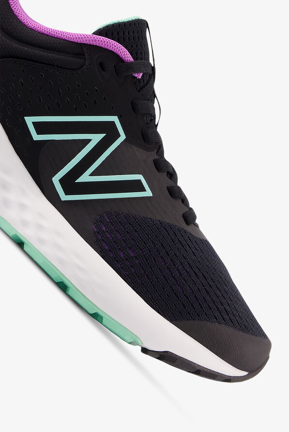 New Balance Women's 520v7 Black/Electric Purple Athletic Lace Up Nursing Shoes - null - 3