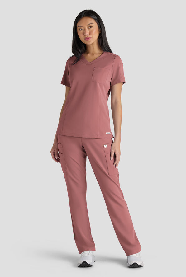 ReSurge Diamond Women's 3-Pocket V-Neck Tuck In / Wear Out Scrub Top - Soft Chestnut - 7