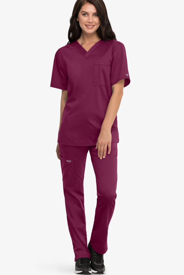 Blusa m&eacute;dica unisex Cherokee Workwear Revolution con cuello V y 1 bolsillo - Wine - 4