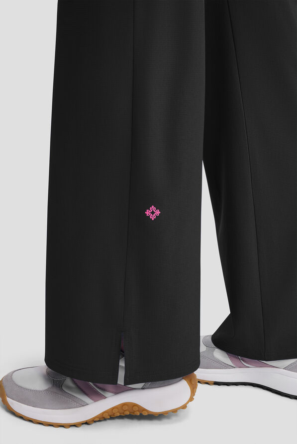 Med Couture Amp Women's 5-Pocket STRETCH High-Rise Wide Leg Cargo Scrub Pant - Petite - Black - 3