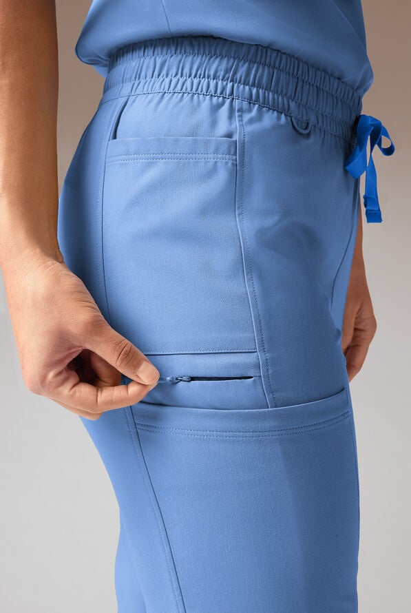 Hypothesis Cache Women&rsquo;s 6-Pocket Jogger Scrub Pant - Ceil Blue - 7