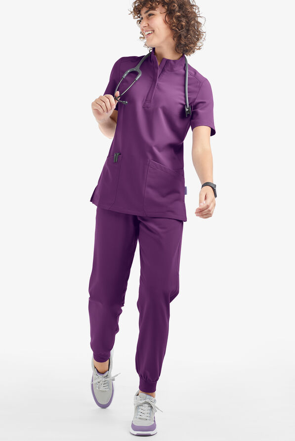 Blusa m&eacute;dica Movement by Butter-Soft con cremallera y 6 bolsillos para mujer - Eggplant - 4
