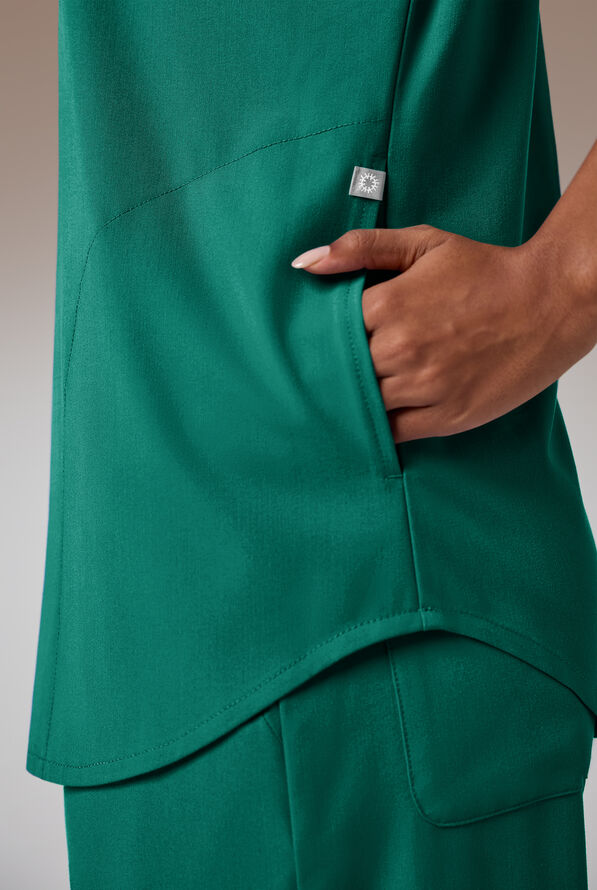 Hypothesis Edge Crew Women's 2-Pocket Relaxed Dolman Sleeve Scrub Top - Hunter - 5