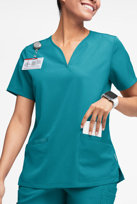 Blusa médica WhisperLite Dahlia Stretch con cuello con muesca y 4 bolsillos para mujer