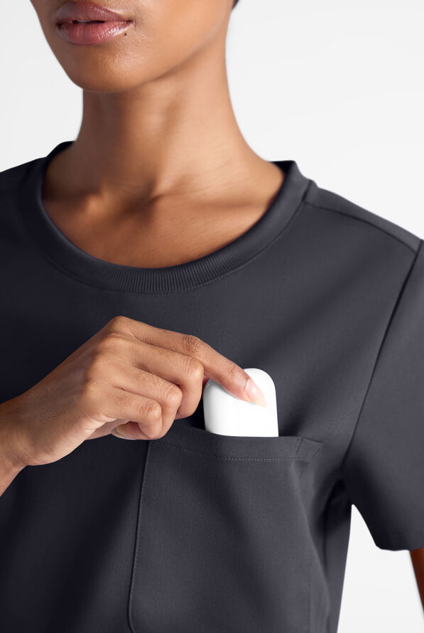 Blusa m&eacute;dica Grey's Anatomy by Barco Emerge STRETCH con cuello redondo y 1 bolsillo para mujer - Steel Gray - 4