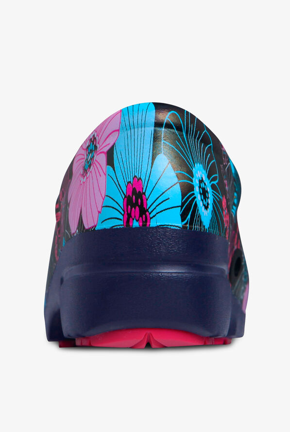 anywear nursing shoes