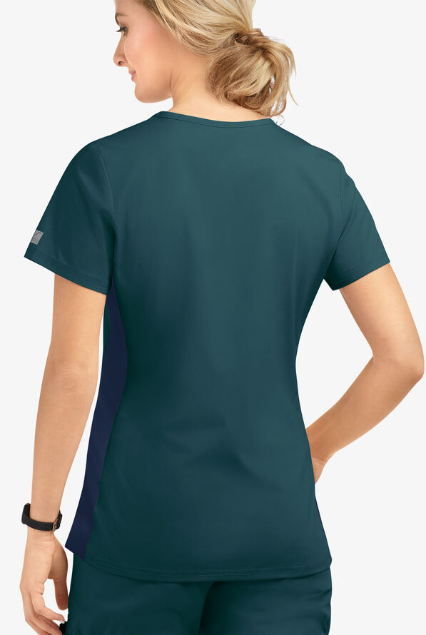 Blusa m&eacute;dica Butter-Soft STRETCH con paneles laterales de punto tejido y 3 bolsillos para mujer - Caribbean Blue/Navy - 3
