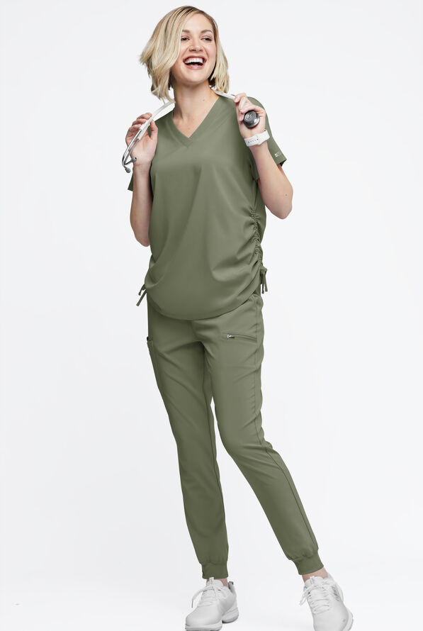 Blusa m&eacute;dica de maternidad Easy STRETCH Tori con espalda de malla refrescante para mujer - Olive Leaf - 6