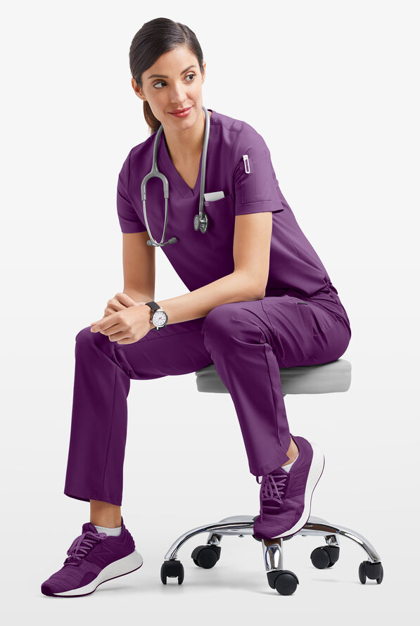 Easy STRETCH Chloe Women's 3-Pocket V-Neck Tuck-In Scrub Top - Eggplant - 6
