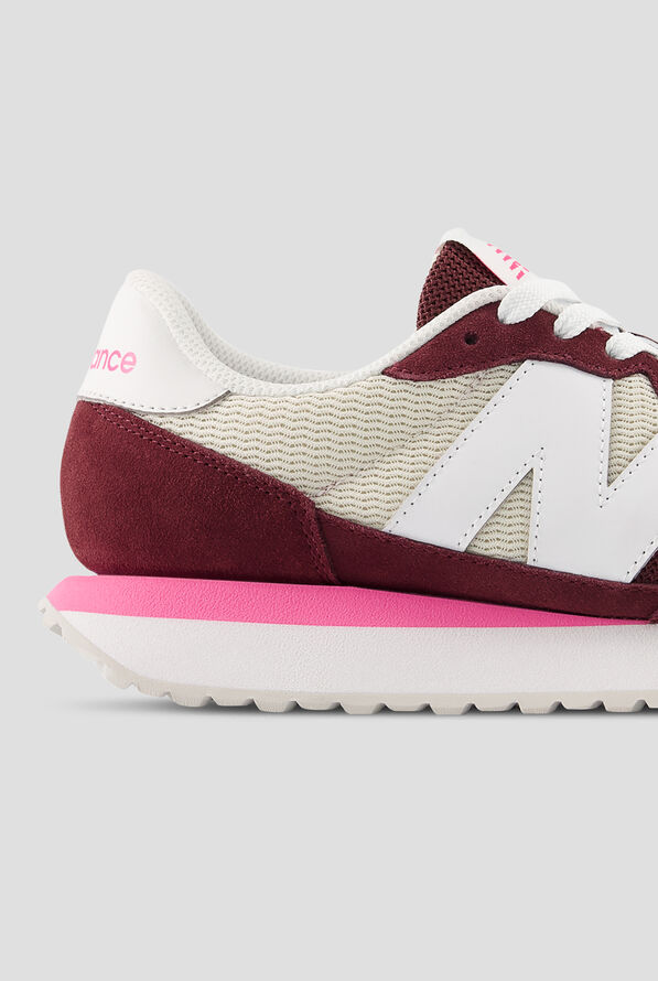 New Balance Women's 237 Burgundy / Linen Athletic Lace Up Shoes - null - 4