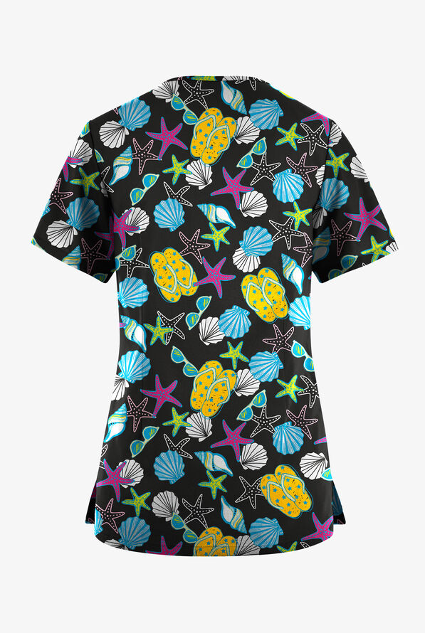 Blusa médica estampada Butter-Soft Originals Walk On The Beach con cuello en V redondeado y 7 bolsillos para mujer - null - 2