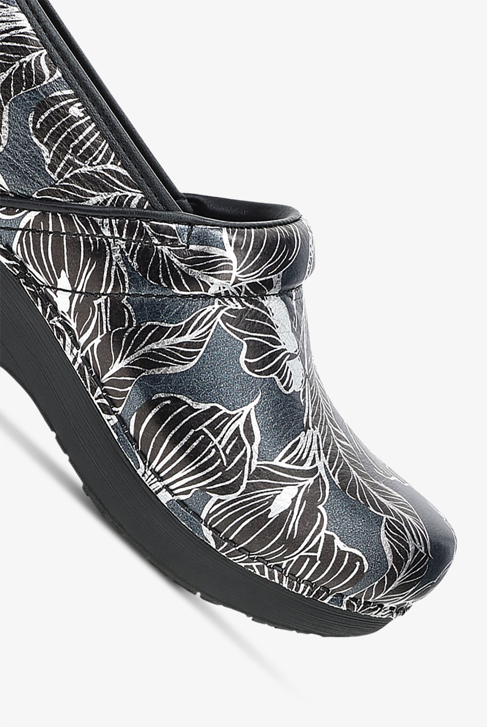 Dansko Women's XP 2.0 Calla Lily Metallic Nursing Clogs, Non-Slip