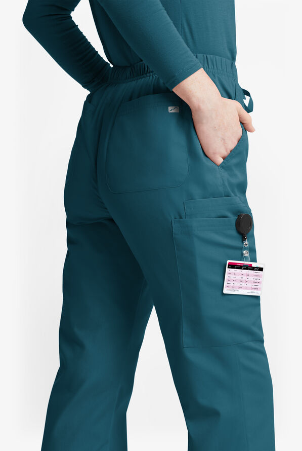Pantalón médico Butter-Soft Originals de tiro medio con piernas acampanadas y 6 bolsillos para mujer - Caribbean Blue - 3