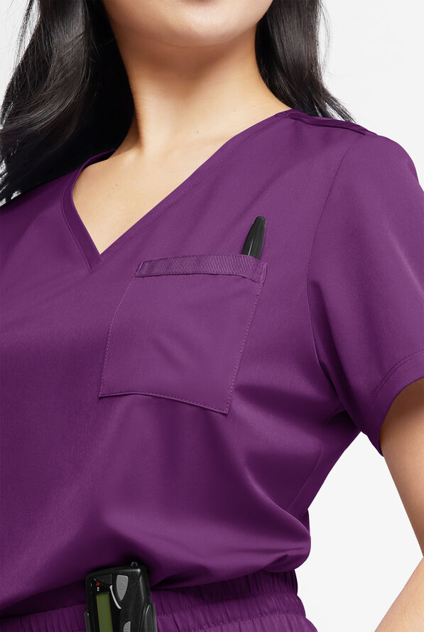 Blusa médica WhisperLite Zora Stretch con cuello en V y 2 bolsillos para mujer - Eggplant - 4