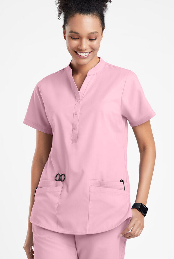 Blusa m&eacute;dica Butter-Soft Originals con cuello mao y 6 bolsillos para mujer - Blush - 2