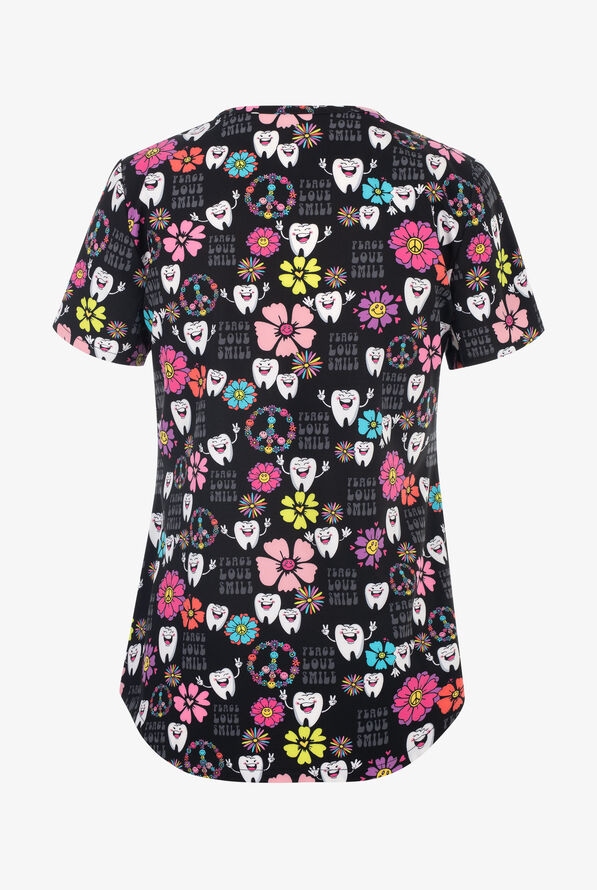 Blusa médica estampada Cherokee Peace, Love, Smile Dental STRETCH con cuello en V y 2 bolsillos para mujer - null - 2