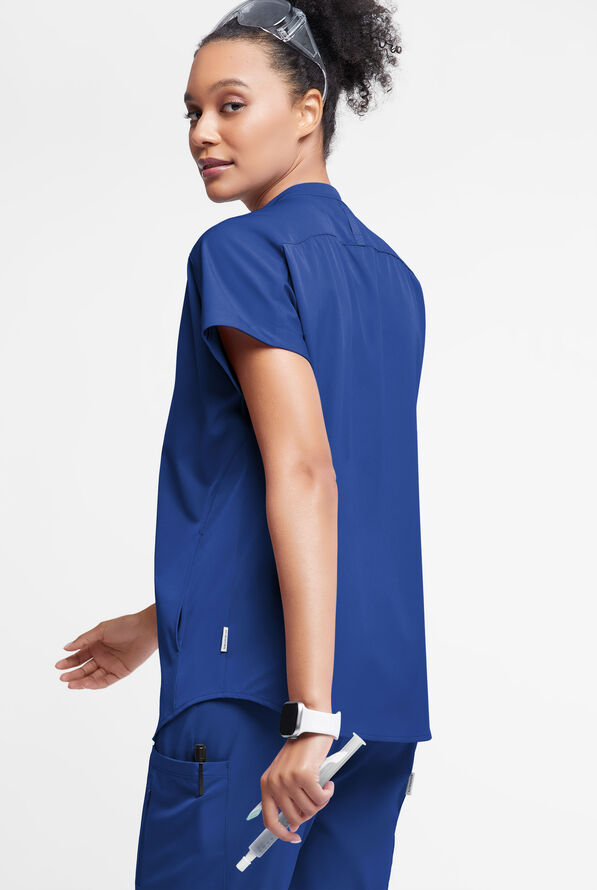 Blusa médica WhisperLite Aerin con mangas dolmán y 3 bolsillos para mujer - Galaxy - 5