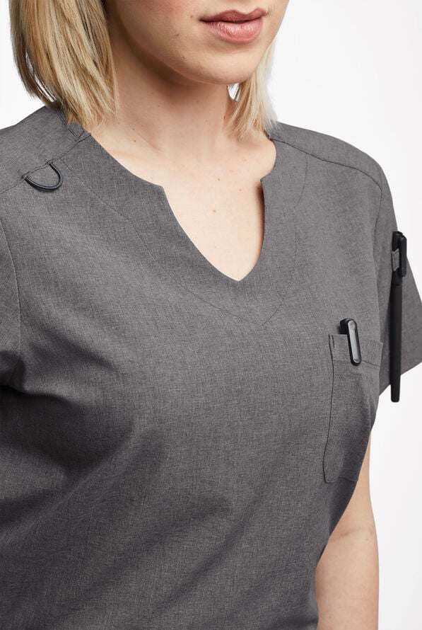 Blusa m&eacute;dica Easy STRETCH Nikki con cuello festoneado y 1 bolsillo para mujer - Graphite Heather - 3
