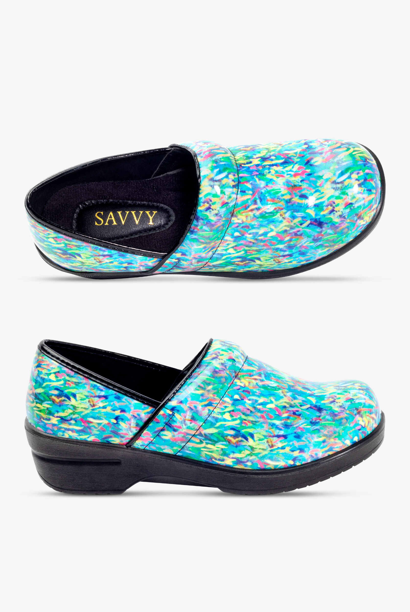 savvy nursing clogs