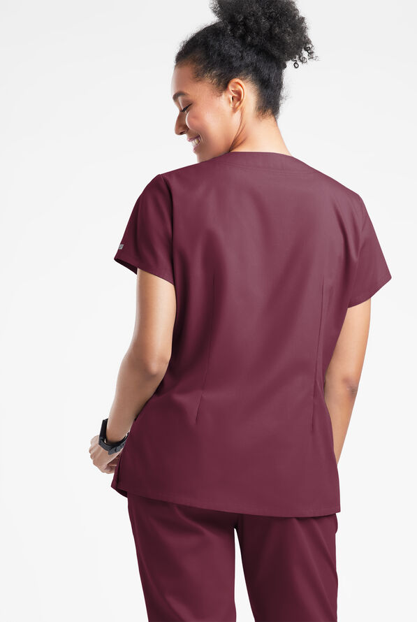 Blusa m&eacute;dica Butter-Soft Originals con cuello festoneado y 6 bolsillos para mujer - Wine - 3