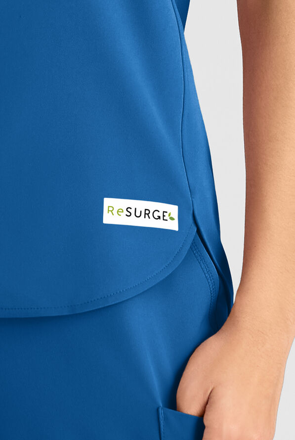 ReSurge Citrine Women's 1-Pocket Crew Neck Tuck In / Wear Out Scrub Top - Royal - 6