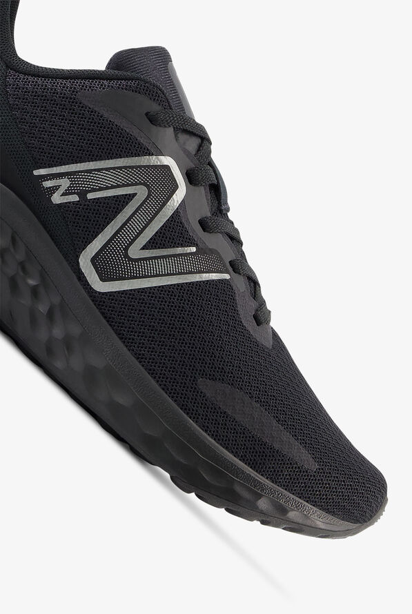 New balance arishi v3 slip resistant women's clearance