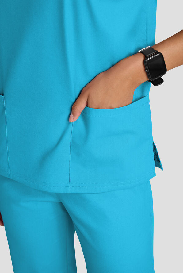 Strictly Scrubs Women's 4-Pocket Scrub Set - Turquoise - 4