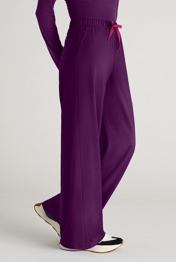 Easy STRETCH Hunter Women's 6-Pocket Relaxed Fit Wide Leg Scrub Pant - Eggplant - 2