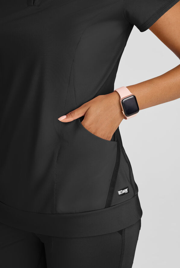 Blusa m&eacute;dica Grey's Anatomy by Barco Spandex Knit Motivate STRETCH con cuello en V y 2 bolsillos para mujer - Black - 3