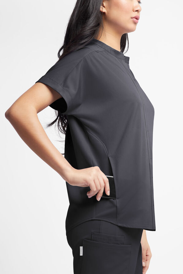 WhisperLite Women’s Aerin 3-Pocket Oversized Dolman Sleeve Scrub Top - Pewter - 2