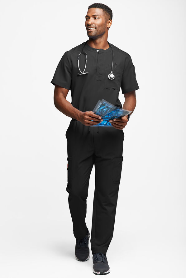 Camisa m&eacute;dica MOVEMENT by Butter-Soft Eclipse Henley con 3 bolsillos para hombre  - Black - 4