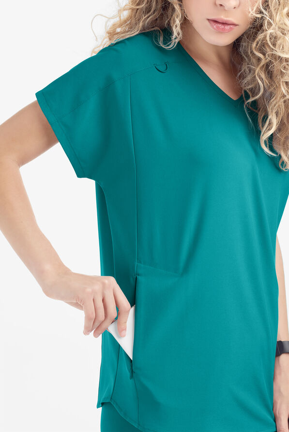 Easy STRETCH Sierra Women's Oversized 2 Pocket V-Neck Scrub Top - Teal - 4