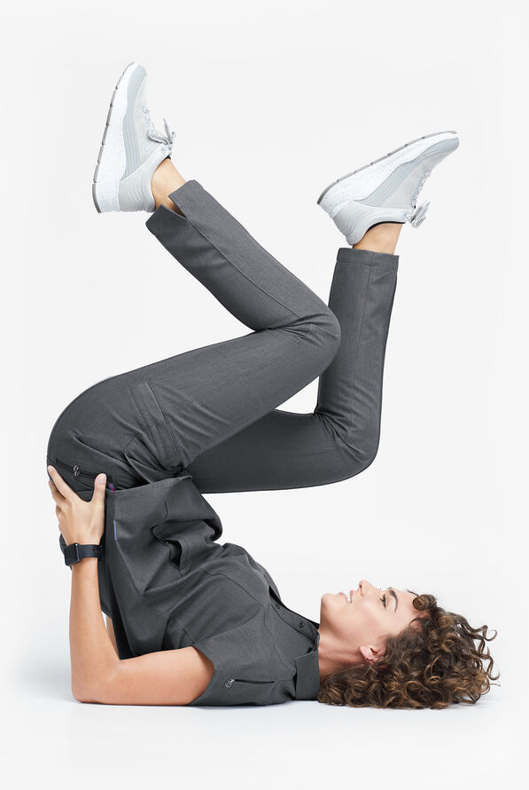 Movement by Butter-Soft Capricorn Women’s 7-Pocket Skinny Pintuck Scrub Pants - Charcoal Heather - 4