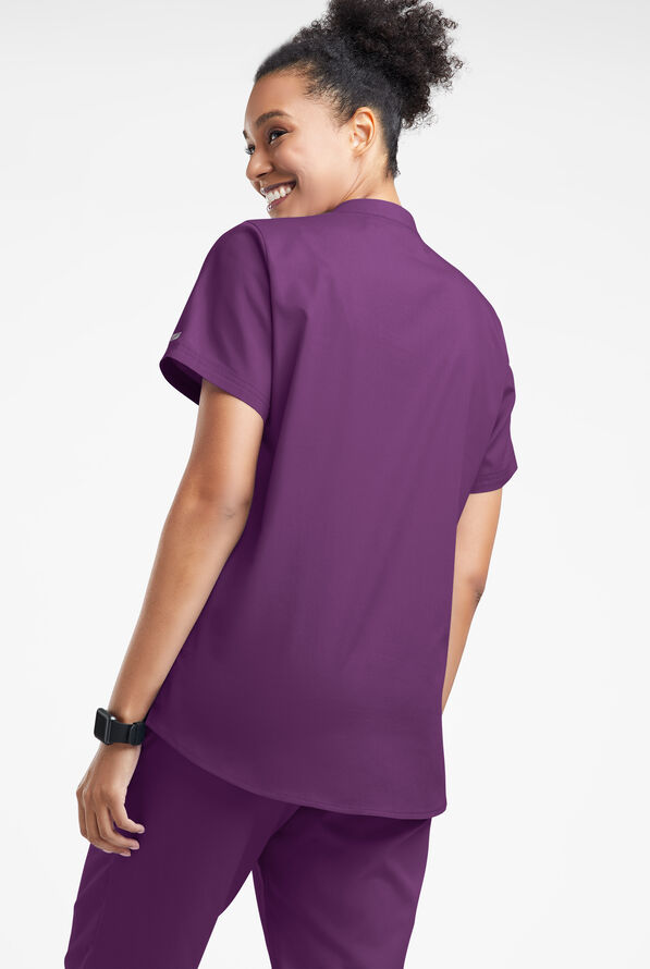 Blusa m&eacute;dica Strictly Scrubs con cuello mao y 6 bolsillos para mujer - Eggplant - 3