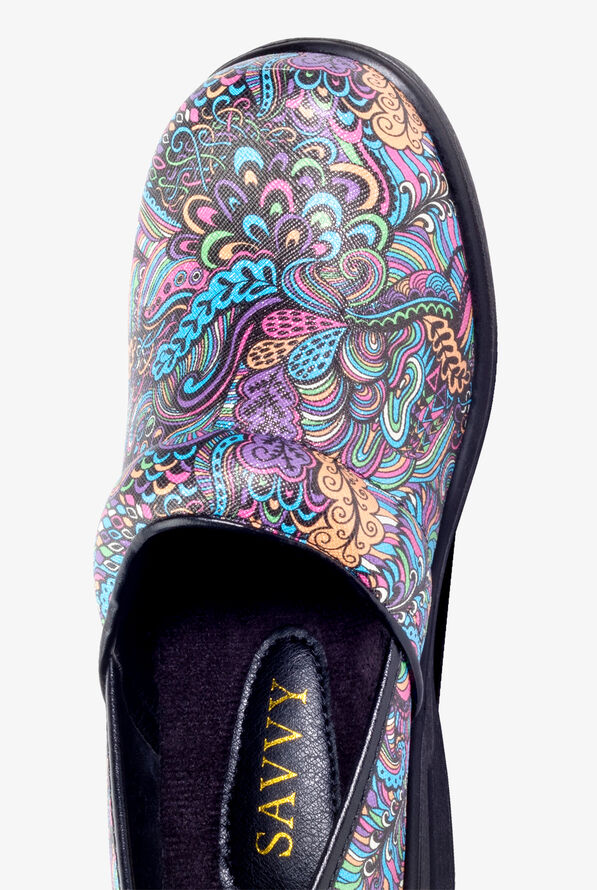 savvy nursing clogs