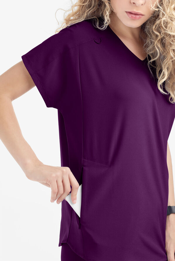 Easy STRETCH Sierra Women's Oversized 2 Pocket V-Neck Scrub Top - Eggplant - 4