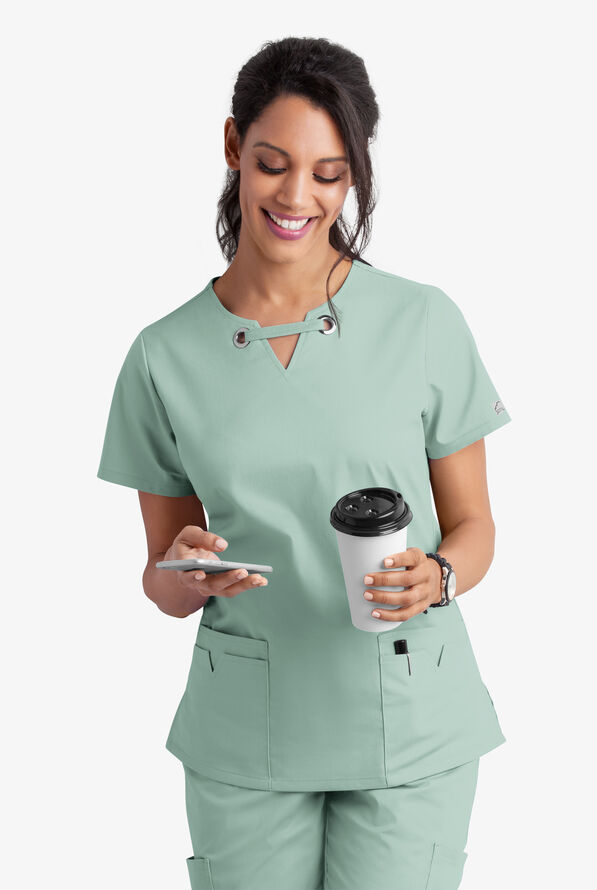 Blusa m&eacute;dica UA Butter-Soft STRETCH con ojales y 4 bolsillos para mujer - Eucalyptus Leaf - 7