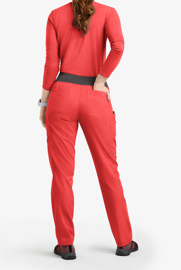Pantal&oacute;n m&eacute;dico Butter-Soft Originals de tiro medio estilo yoga con piernas entalladas y 5 bolsillos para mujer - Radiant Red/Pewter - 3