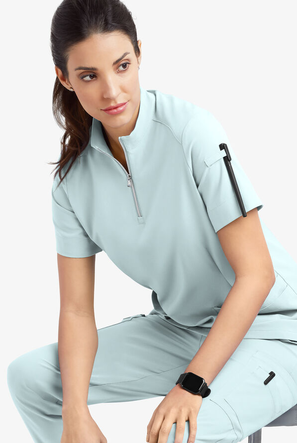 Blusa médica Easy STRETCH Jen con cremallera en el cuello y 4 bolsillos para mujer - Ocean Mist - 7